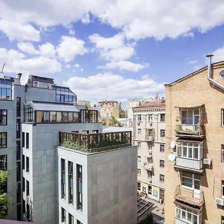 Khreshchatyk - Independence Square Apartments Kyiv Exterior photo